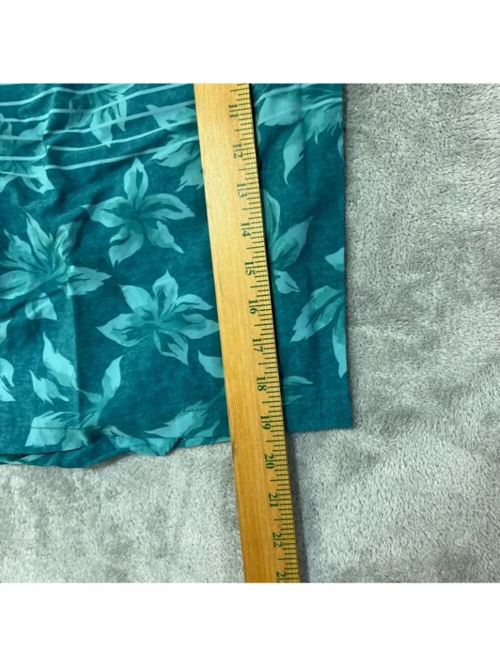 NWT Kirkland Signature Men's XXL Swim Shorts Teal Floral Print
